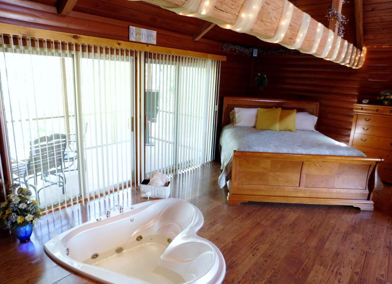 Hôtel Serenity Springs - Michigan City à Springfield Extérieur photo